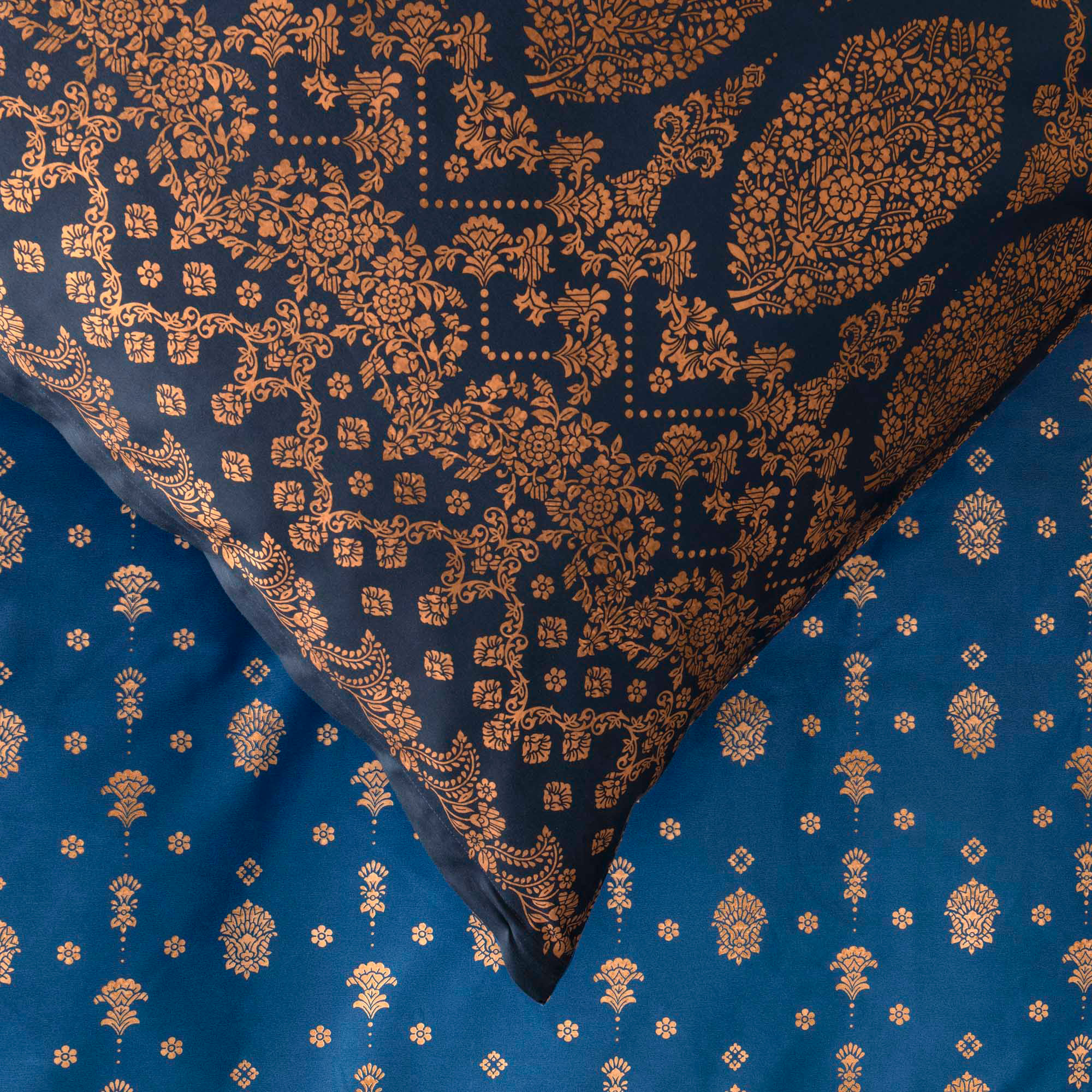 Bassetti Satin Bettwäsche GOLD DECOR | B1 Blau AT