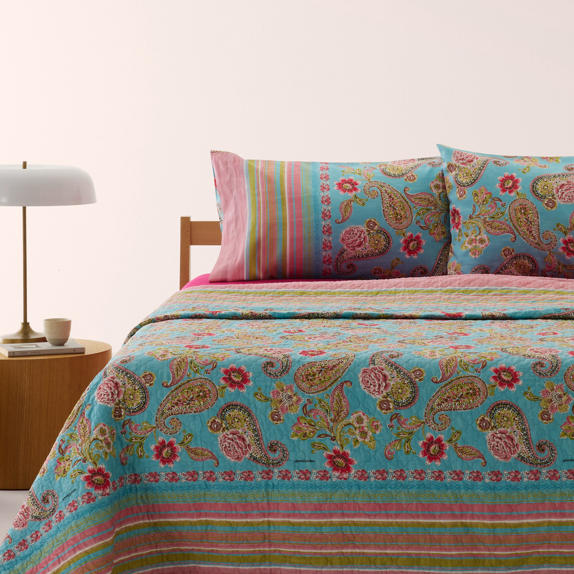 Bassetti Tagesdecke RAPALLO | T1 Türkis-Fuchsia