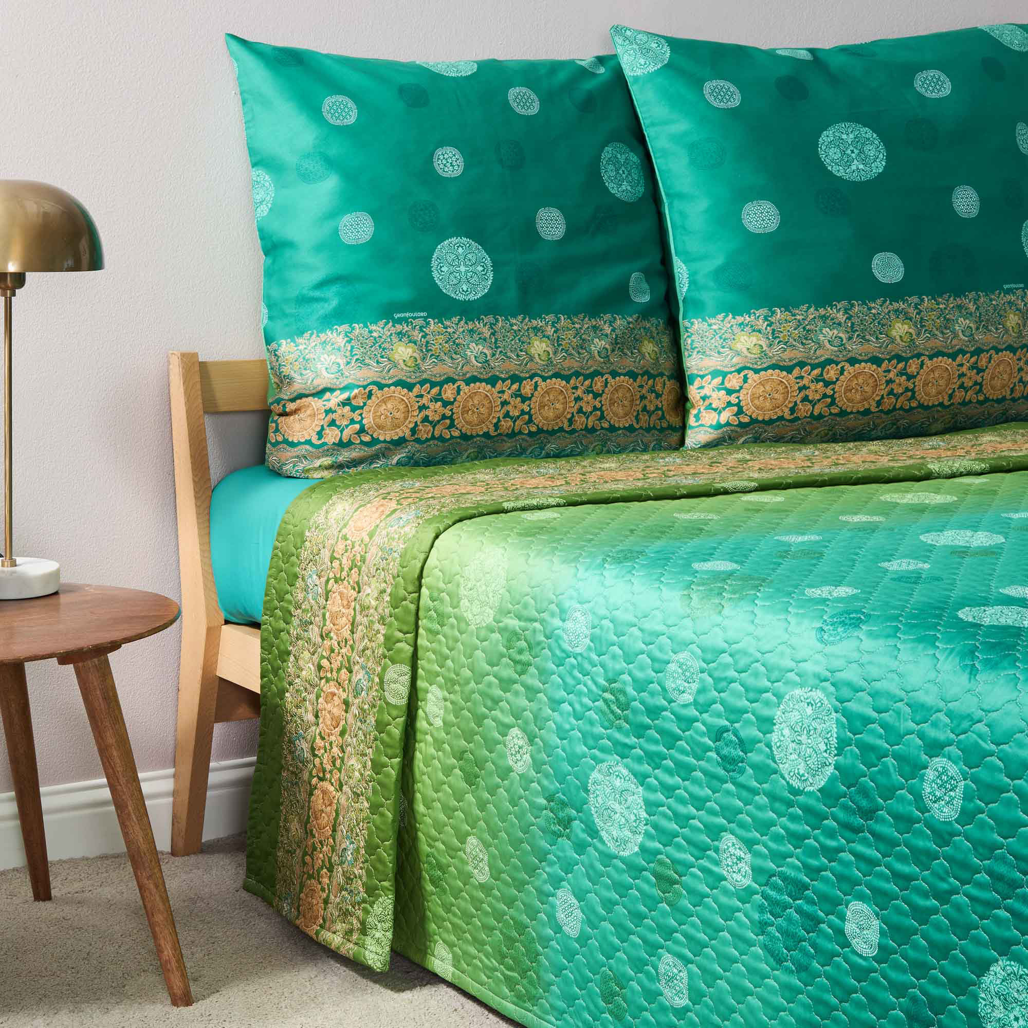 Bassetti Tagesdecke PALLAVICINO | V1 Mint