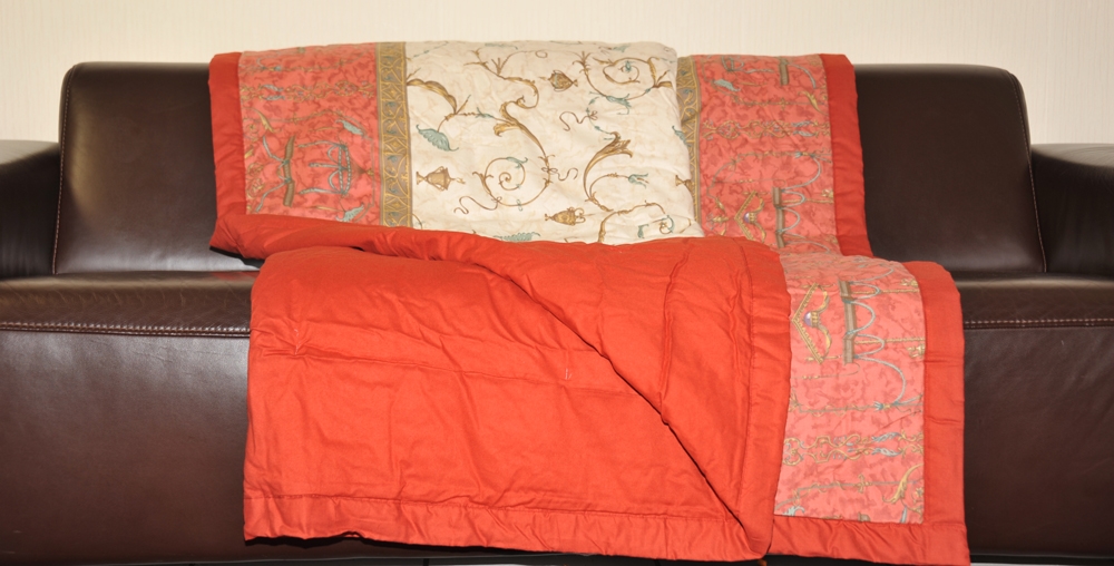 Bassetti Plaid OPLONTIS | V8 Rot