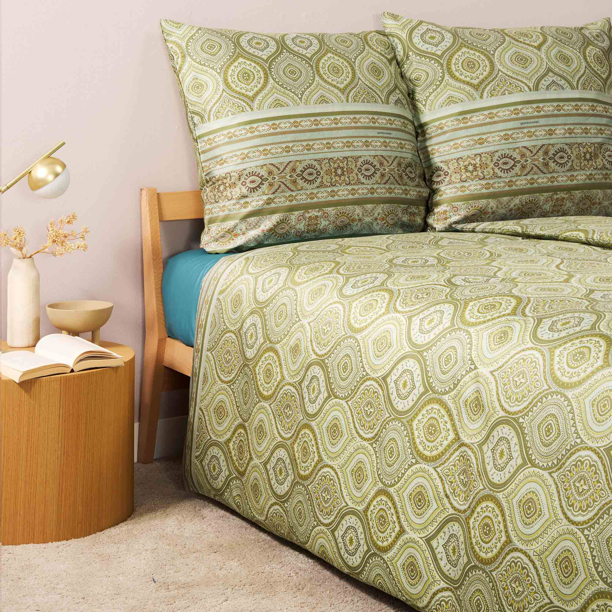 Bassetti Satin Bettwäsche HANBURY | V1 Moosgrün